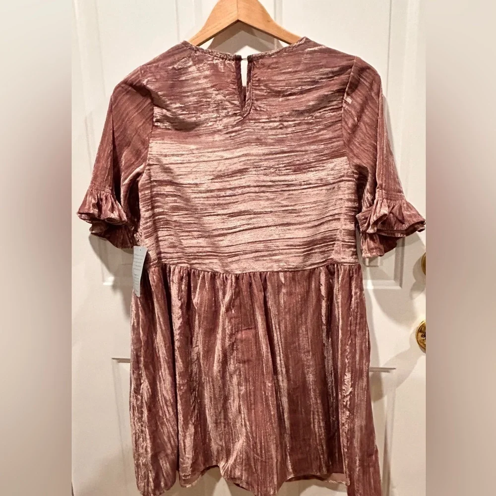 Melloday Ruffle Sleeve crinkle Velvet Mini Dress in Blush Size XS - Picture 7 of 12